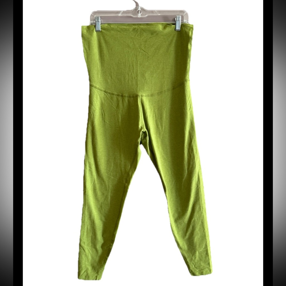 Beyond Yoga Beyond the Bump Maternity Capri Leggings